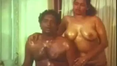 380px x 214px - Mallu Maid Topless Oil Massage B Grade Porn Video indian tube sex