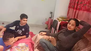 Maa Beta Xxx Video Bangladesh - Two Beta Ne Girl Ko Jor Jor Se Choda Two Boyfriend One Girl Very Hurd  Fucked Indian Xxx Porn Videos indian tube sex