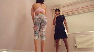 Pron Video Sheel Todna Deshi - Indian Wife Yoga Teacher Role Play indian tube sex