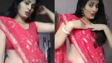 Woman Receives Therapeutic Massage In Indian Himalaya Mp4 indian tube sex