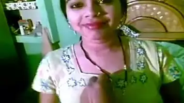 Xxx Sexy Nangi Bur Choda Hai - Ladki Ka Doodh Nikalne Wali Video Xxx xxx indian films at Indiansexmms.me