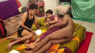 Small Sister Big Bro Night Sleeping Sex Nepali xxx indian films at  Indiansexmms.me
