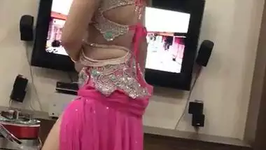 New Aarkesta Sex Videos 2019 Chudai - Bhojpuri Arkestra Dance Hd X xxx indian films at Indiansexmms.me
