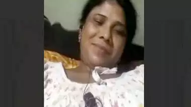 380px x 214px - Desi Indian Aunty Hot Blowjob indian tube sex