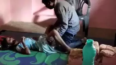 Desi Village Bhabi Fucking Quick With Husband Best Friend indian tube sex
