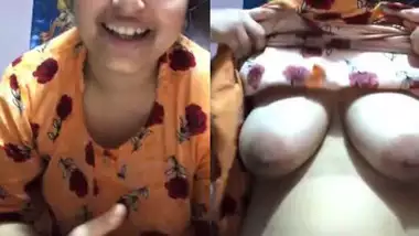 Shy Desi Bhabhi Showing Her Big Boobs On Camera indian tube sex