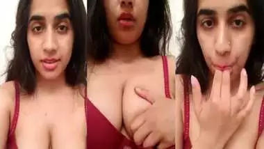 Xnxx Susral Simer Ka - Beautiful Sexy Indian Girl Licking Her Pussy Juice indian tube sex
