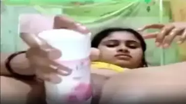 Aunty Bottle And Vegetable Sex xxx indian films at Indiansexmms.me
