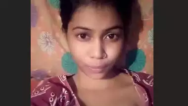 Thandri Kuthuru Sex Bf Videos - Cute Girl Showing Boobs On Video Call indian tube sex