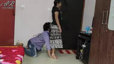 Vaishnavi Ass Grab Romance With Feet indian tube sex