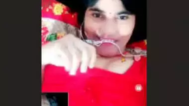 Hot Punjabi Girl Showing Her Big Boobs On Video Call indian tube sex