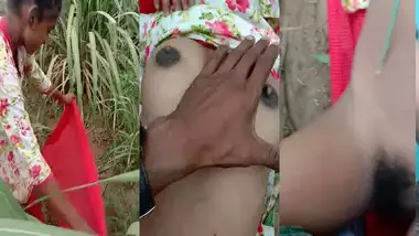 Kannada Village In Sex - Village Girl Fucking Outdoor Mms Video indian tube sex
