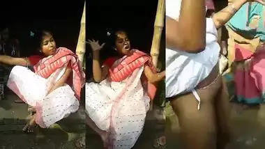 380px x 214px - Mad Aunty Randi Dancing Nude For Punjabi Truck Drivers Xxx Mms Leaked  indian tube sex